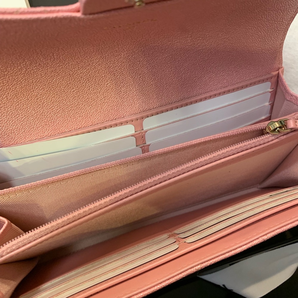 Chanel long wallet 19s iridescent pink in great condition - Picture 5 of 7